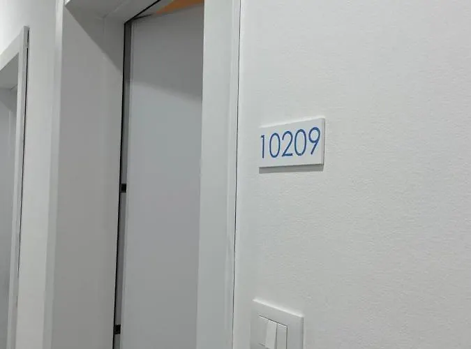 New Brilant * Tirana